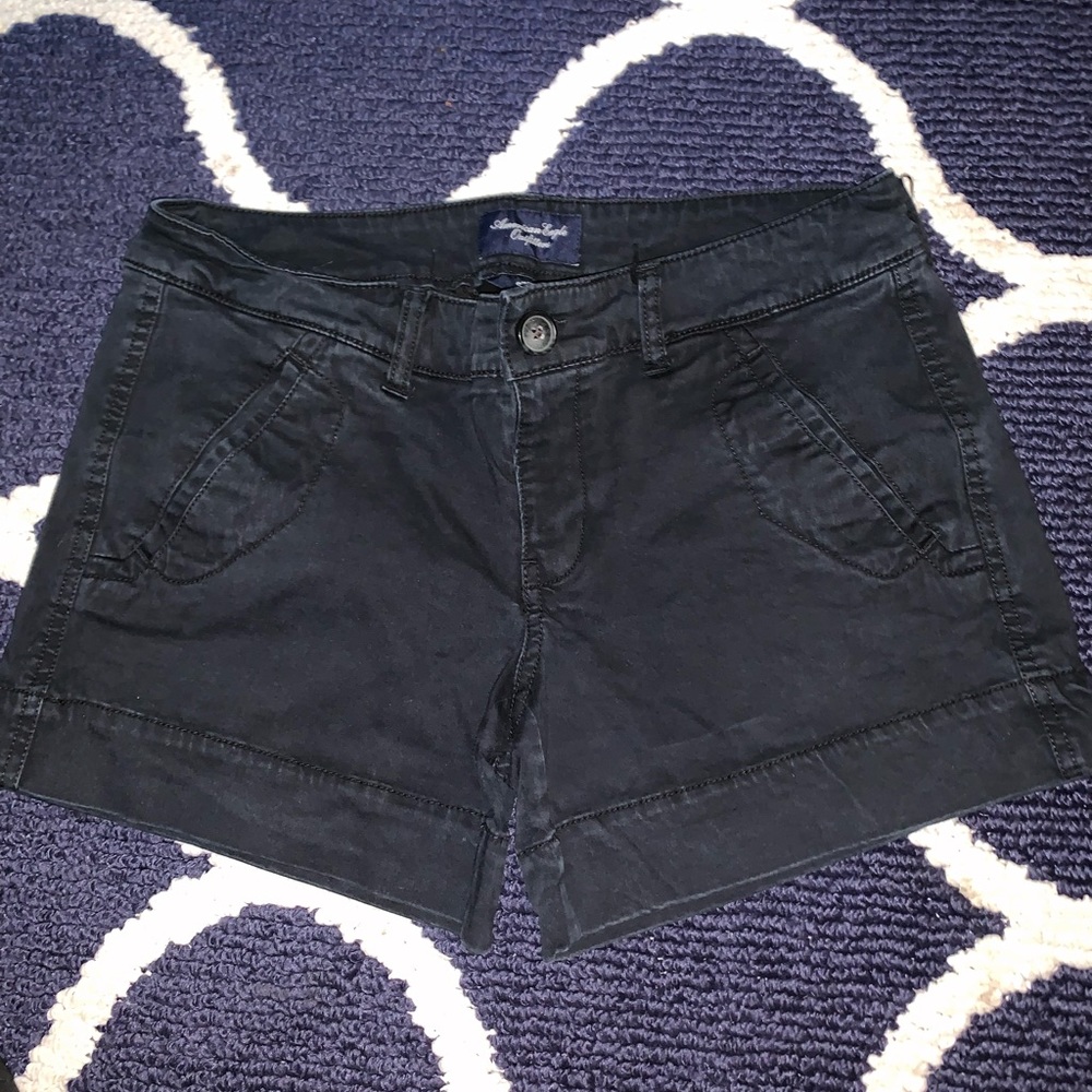 Black stretch shorts!!!